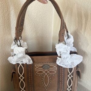 Brand New Montana West Brown Handbag with Intricate Detailing